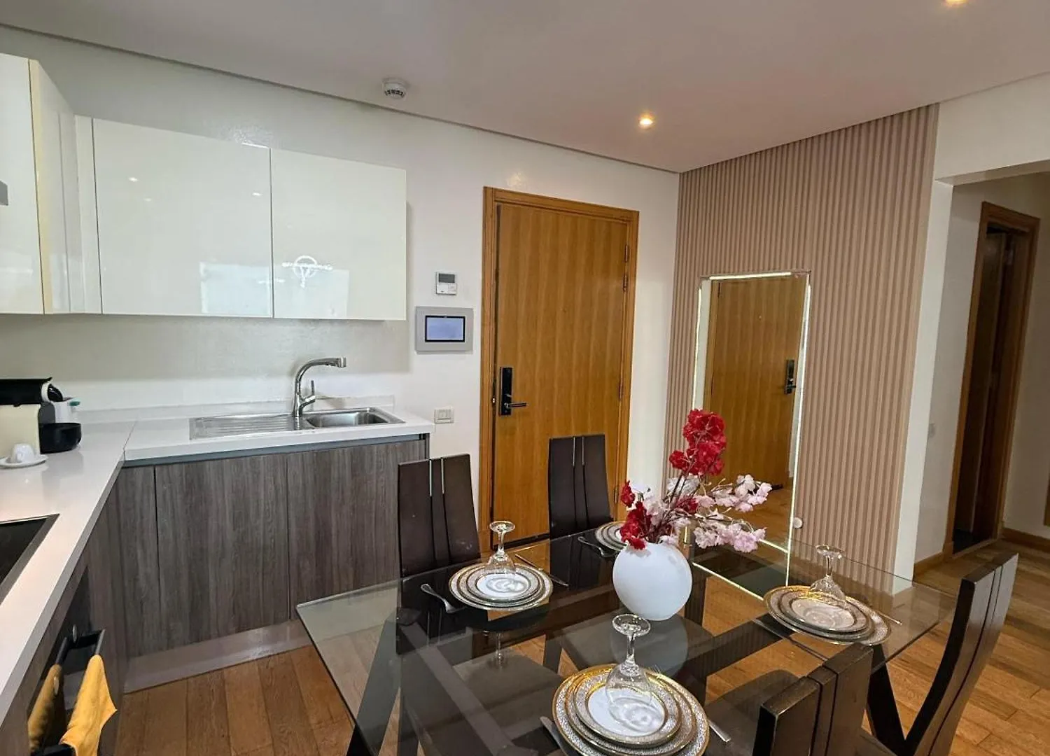 Appartement Casa-Marina Au 10Eme Etage الدار البيضاء شقة
